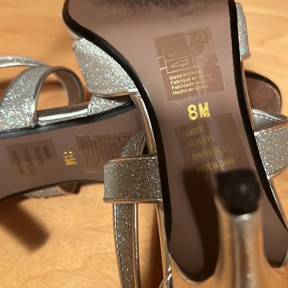 DYEABLES LADIES SHOES - Picture 4 of 5